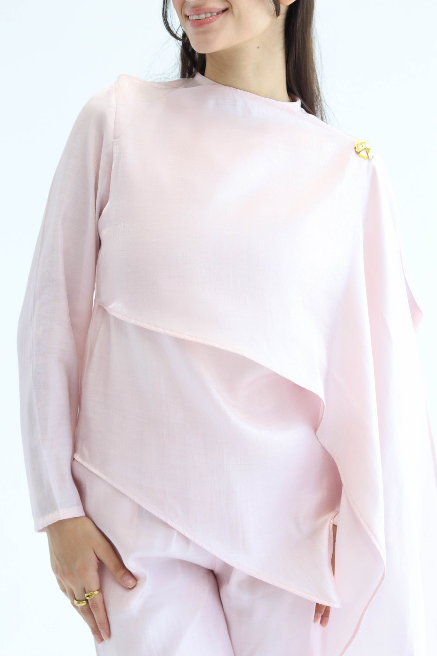 Luna luxe blouse