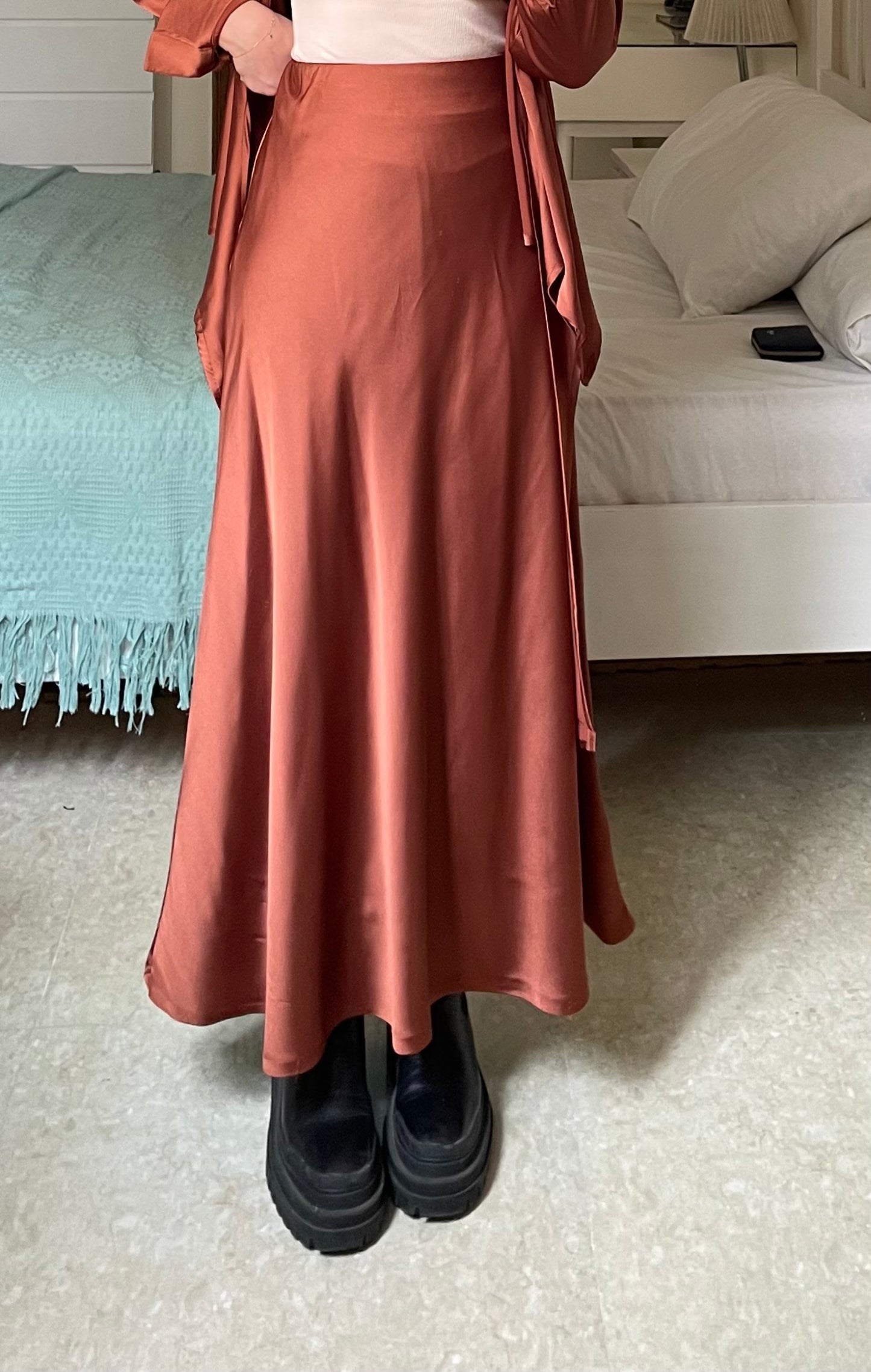 Lined satin skirt