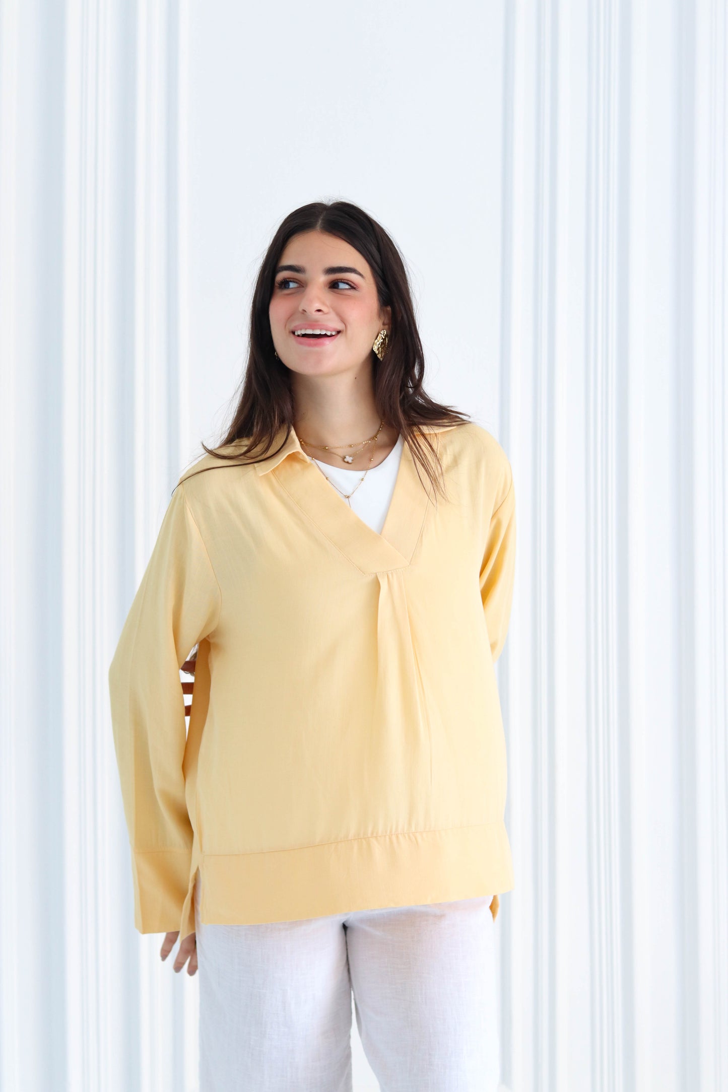 Basic linen shirt in yellow