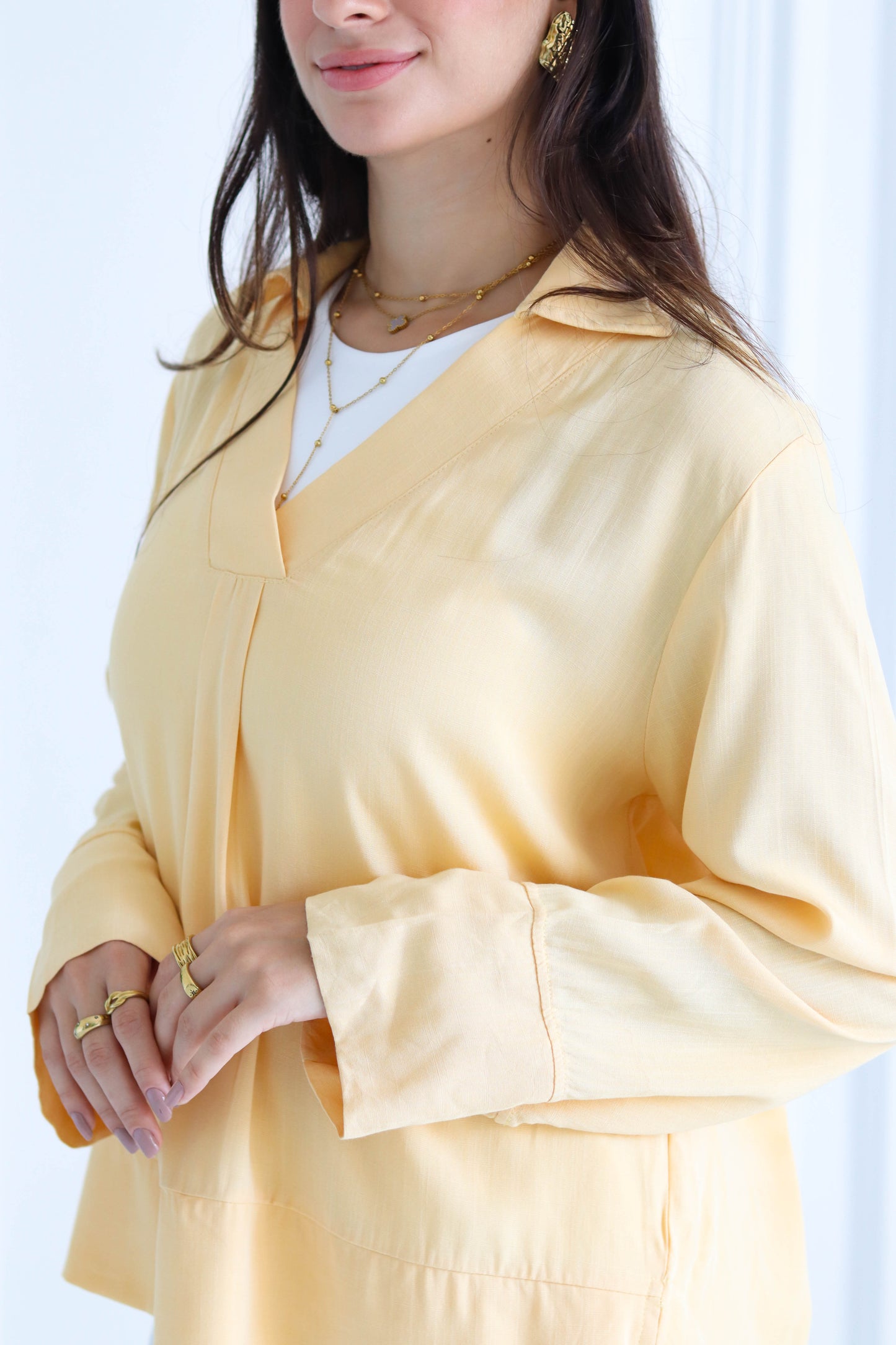 Basic linen shirt in yellow
