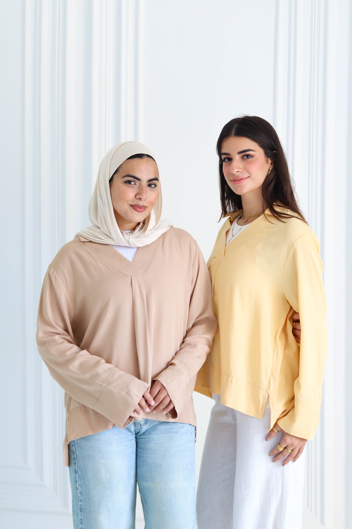 Basic linen shirt in beige