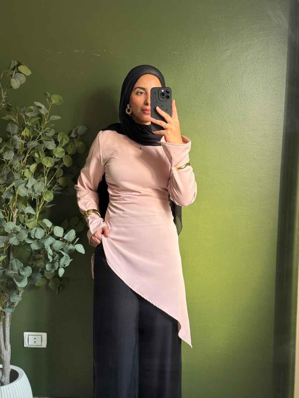 Zipper back blouse