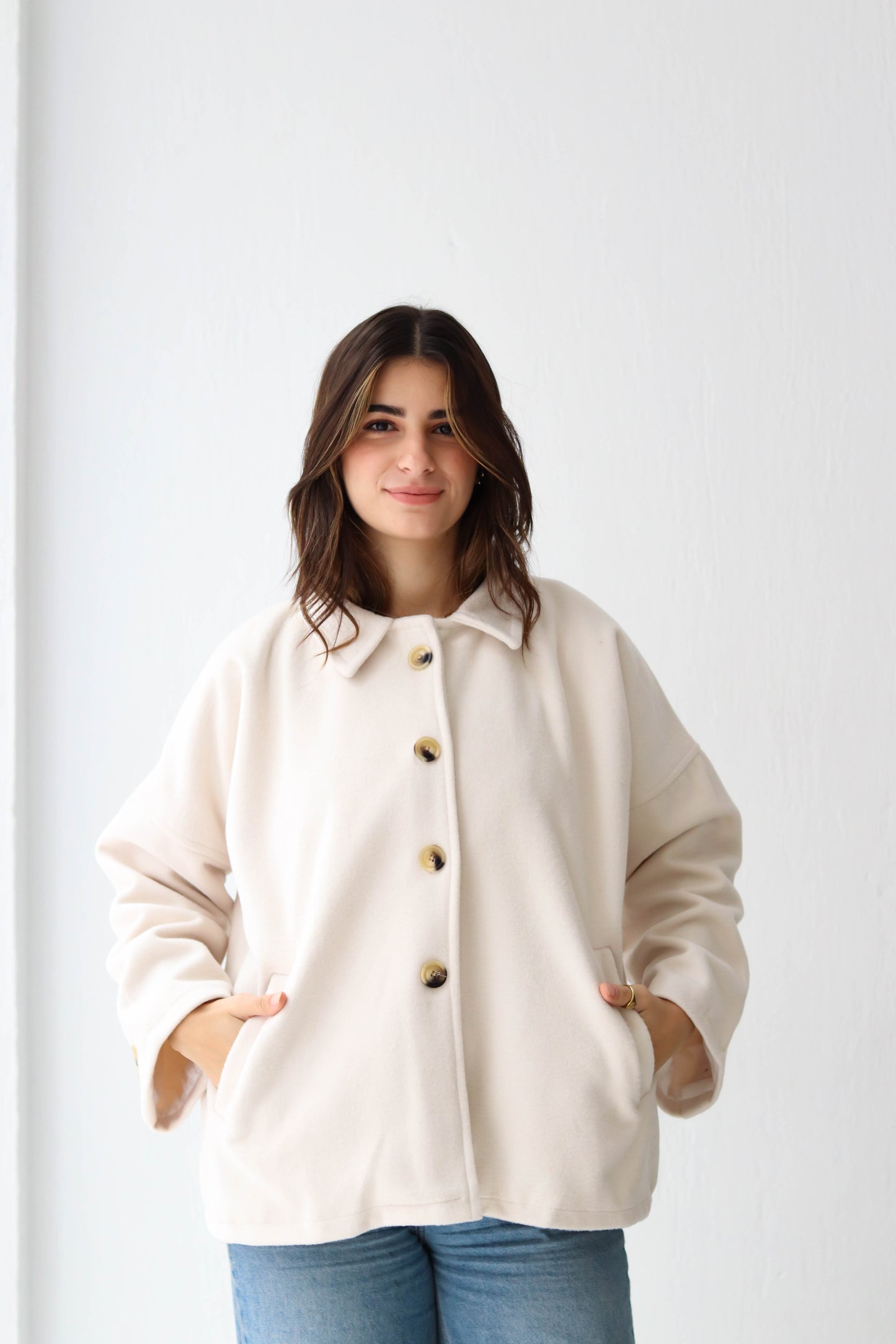 Cozy Buttoned Jacket -in warm off-white