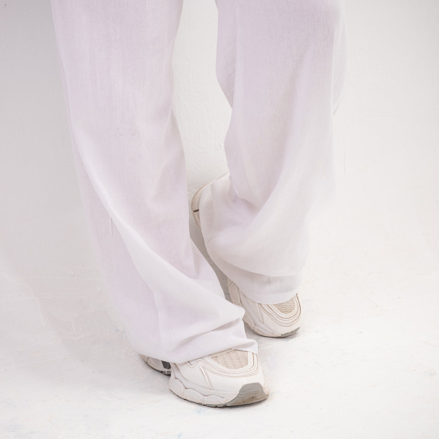 Lightweight linen pants