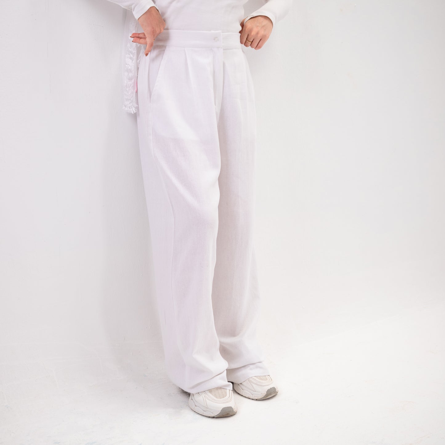 Lightweight linen pants