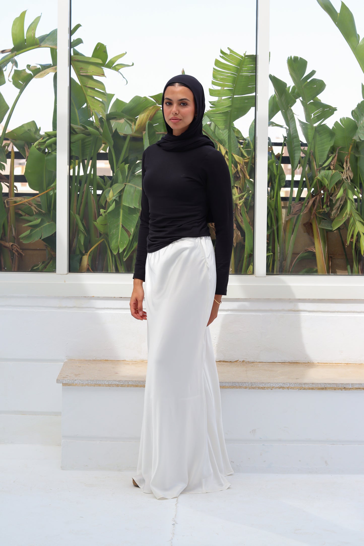 Satin skirt in off-white