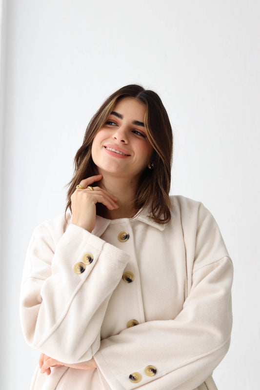 Cozy Buttoned Jacket -in warm off-white
