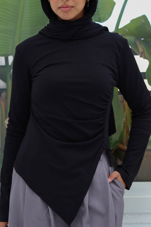 Aria top in black