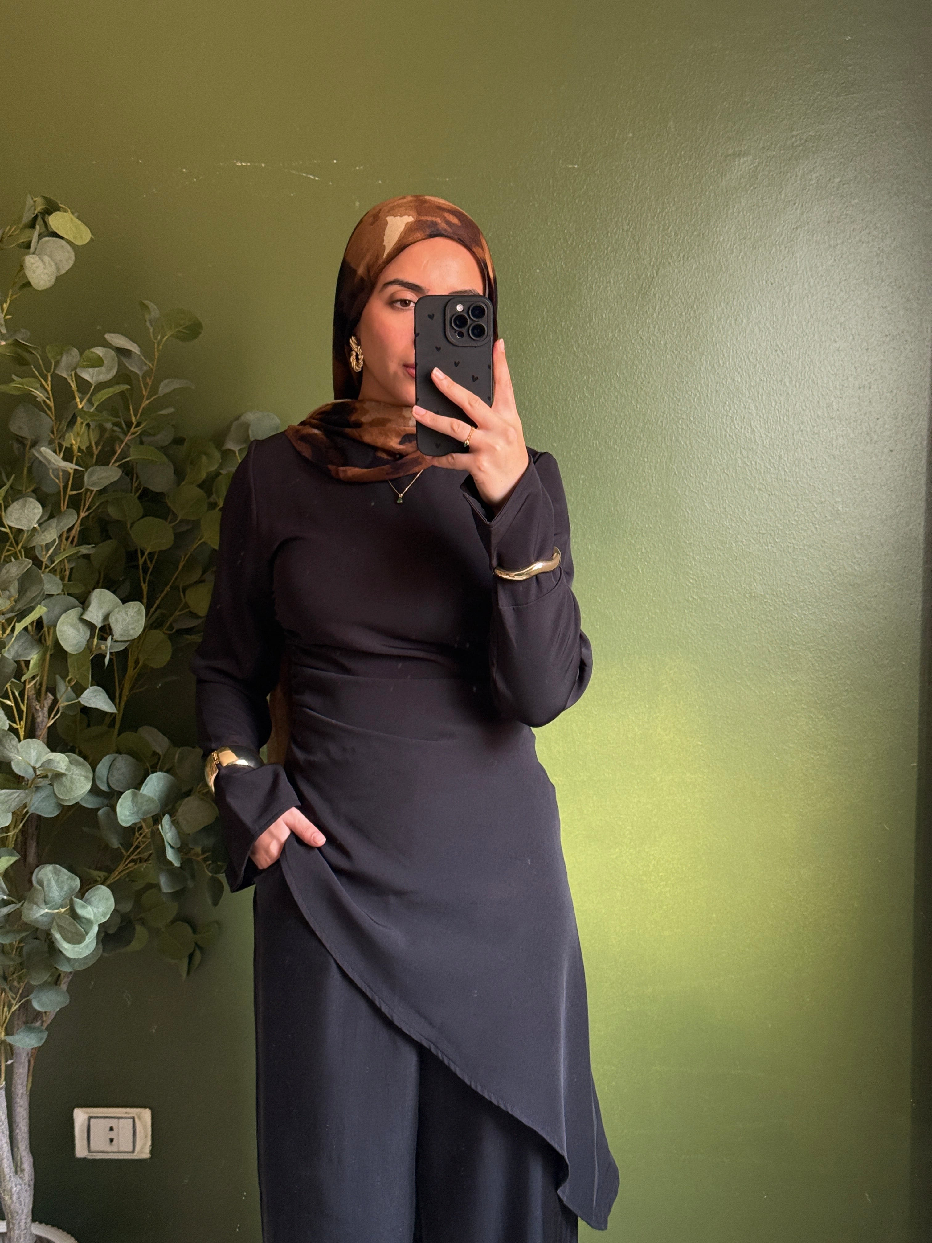 Zipper back blouse