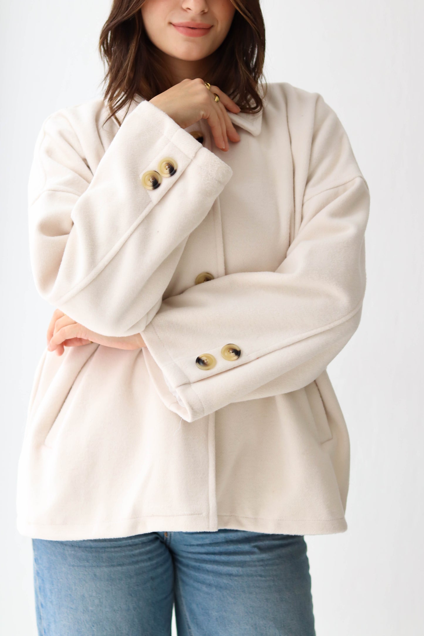 Cozy Buttoned Jacket -in warm off-white