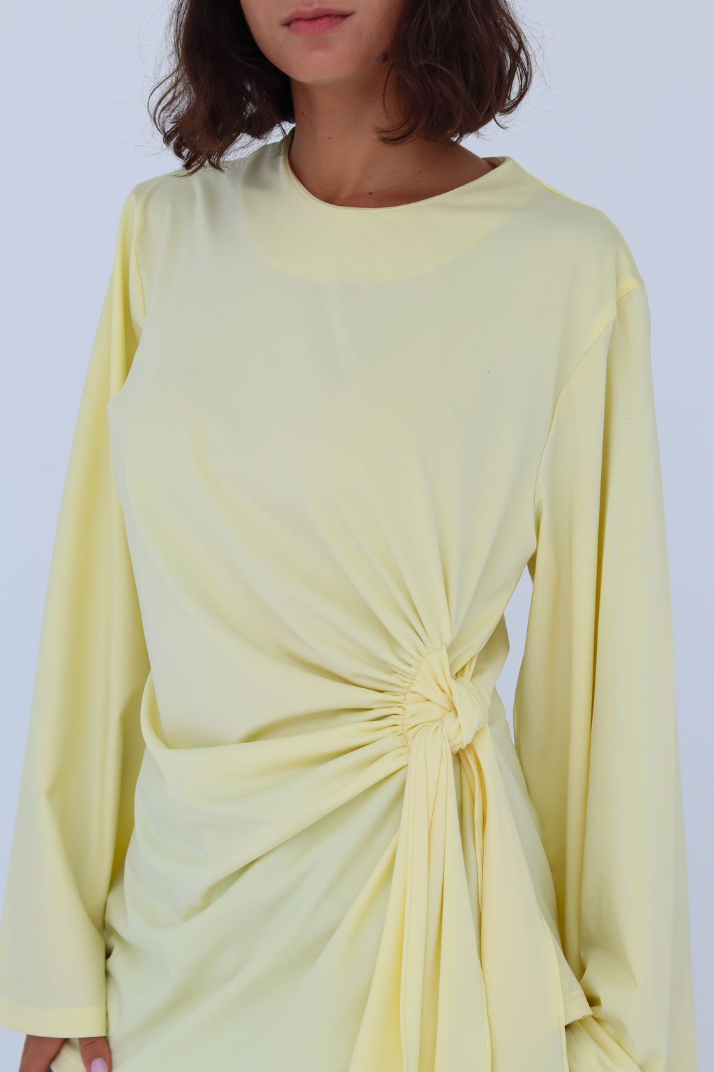 Mila Top in butter yellow
