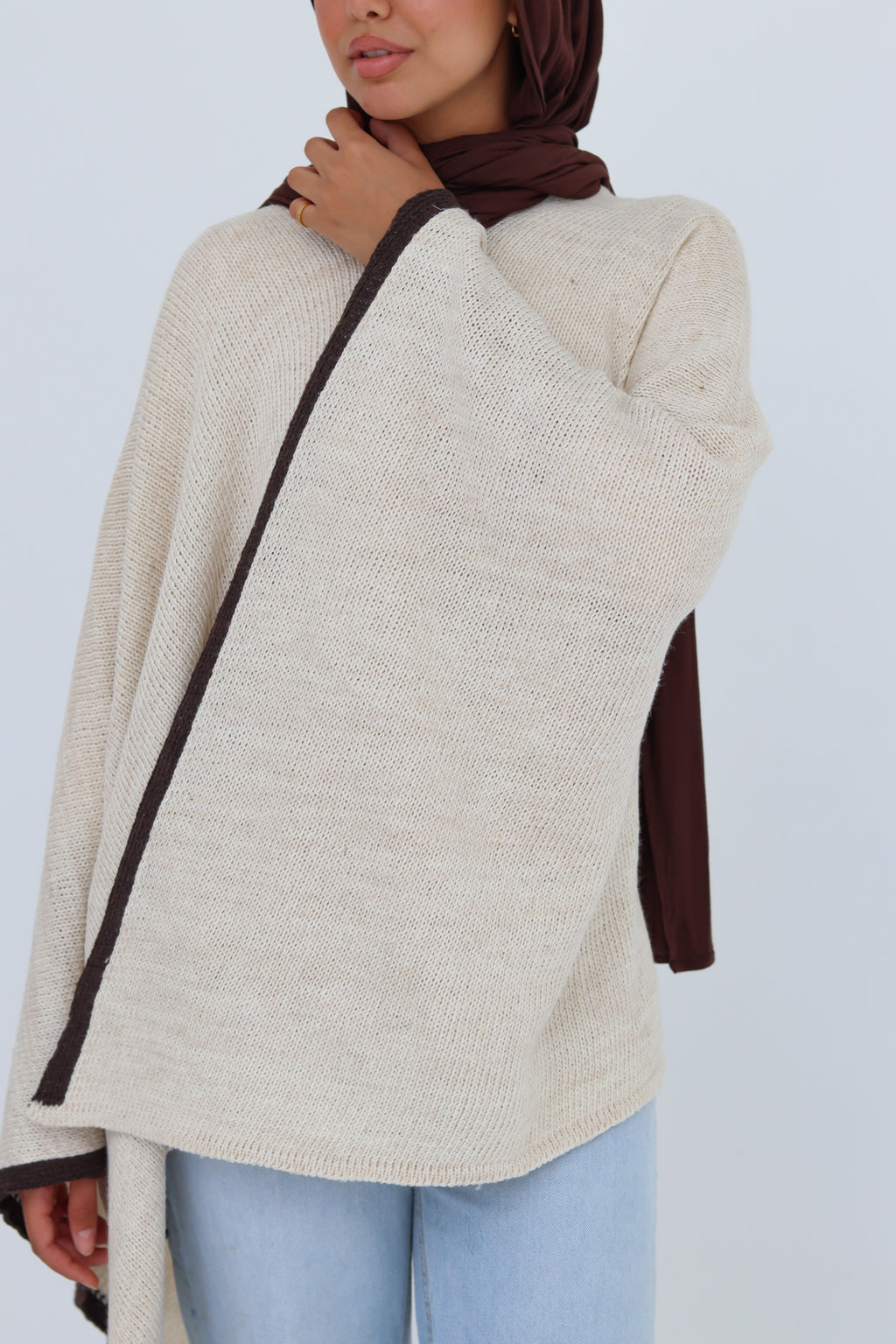 Seren Knit Cape in beige