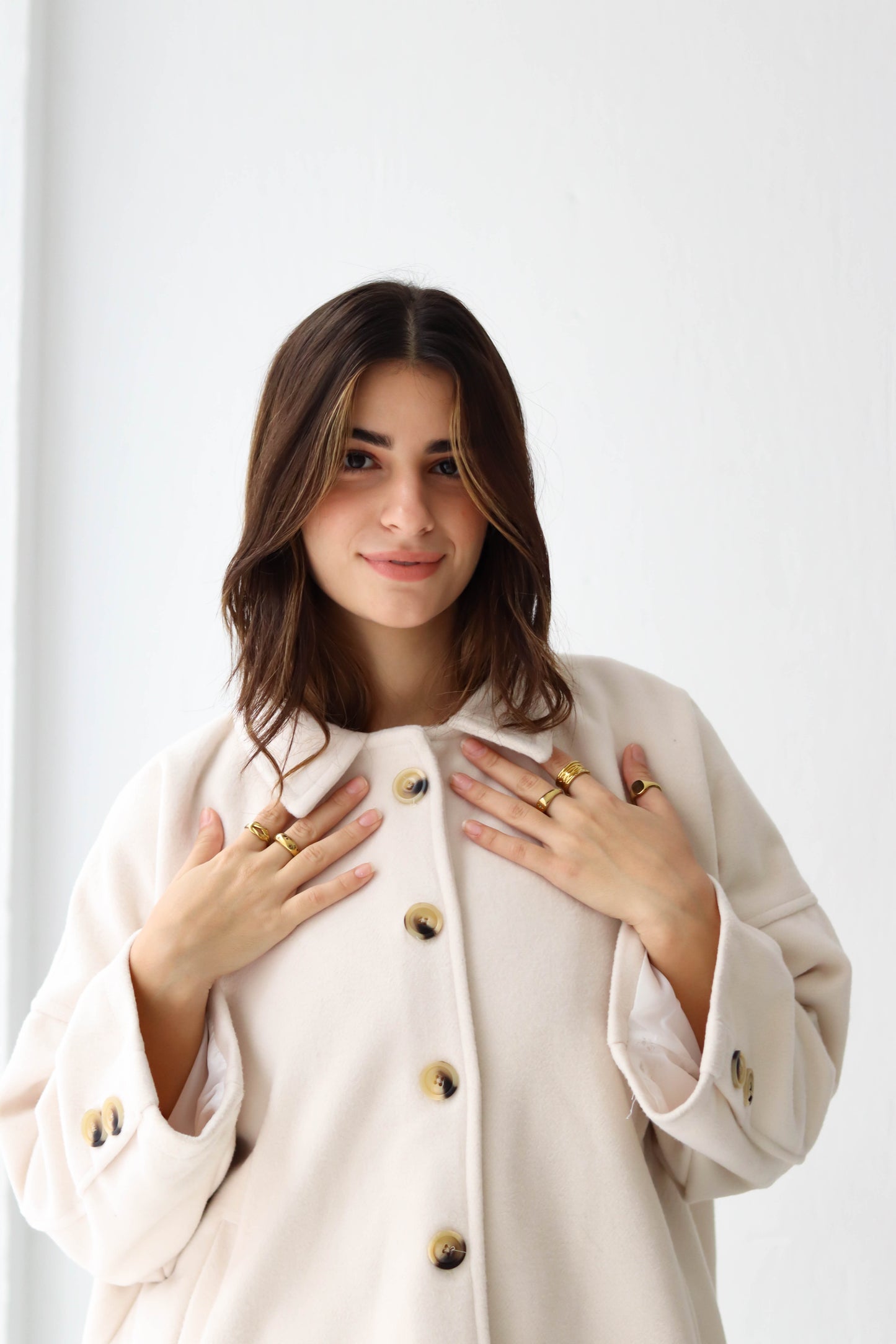 Cozy Buttoned Jacket -in warm off-white