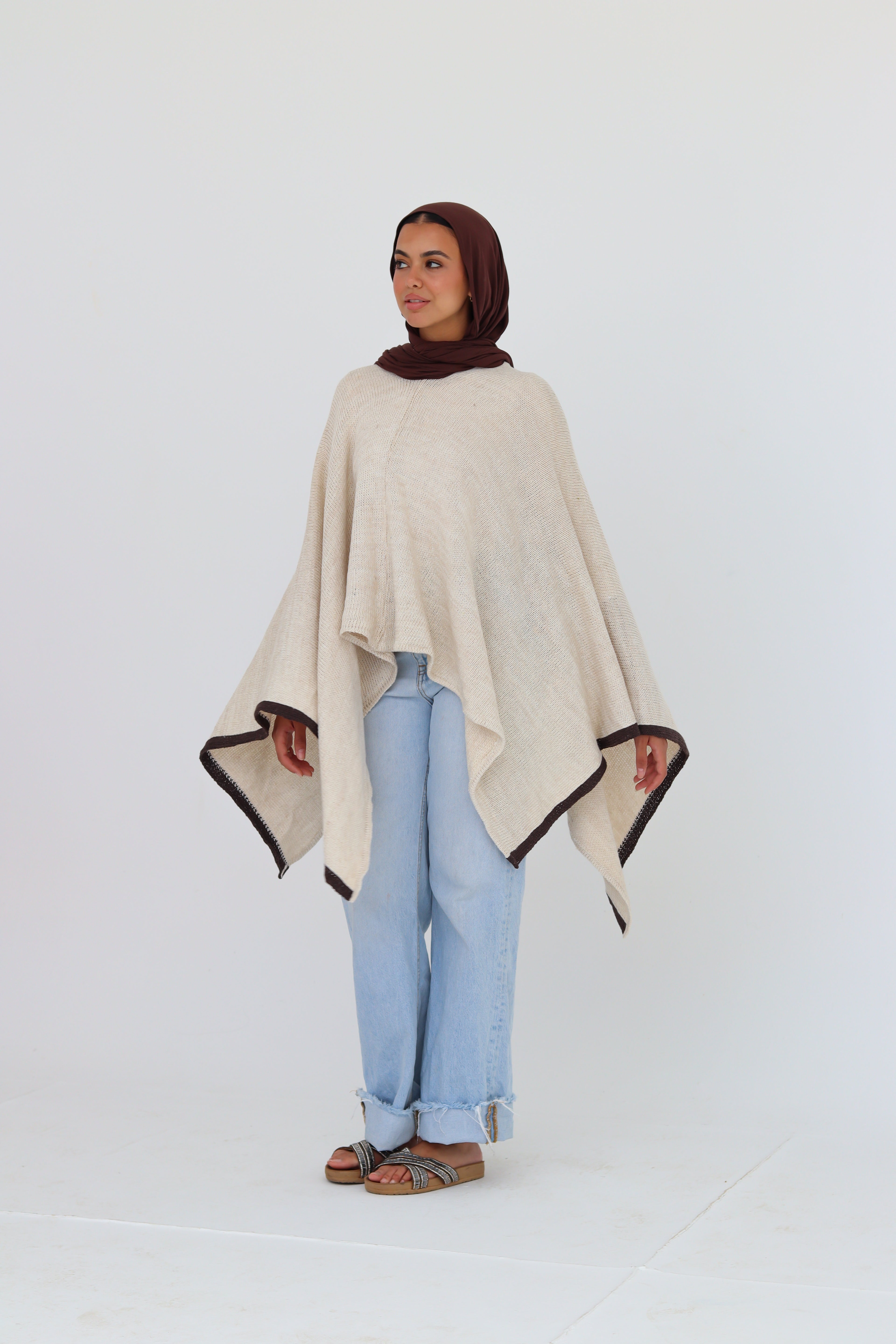 Seren Knit Cape in beige