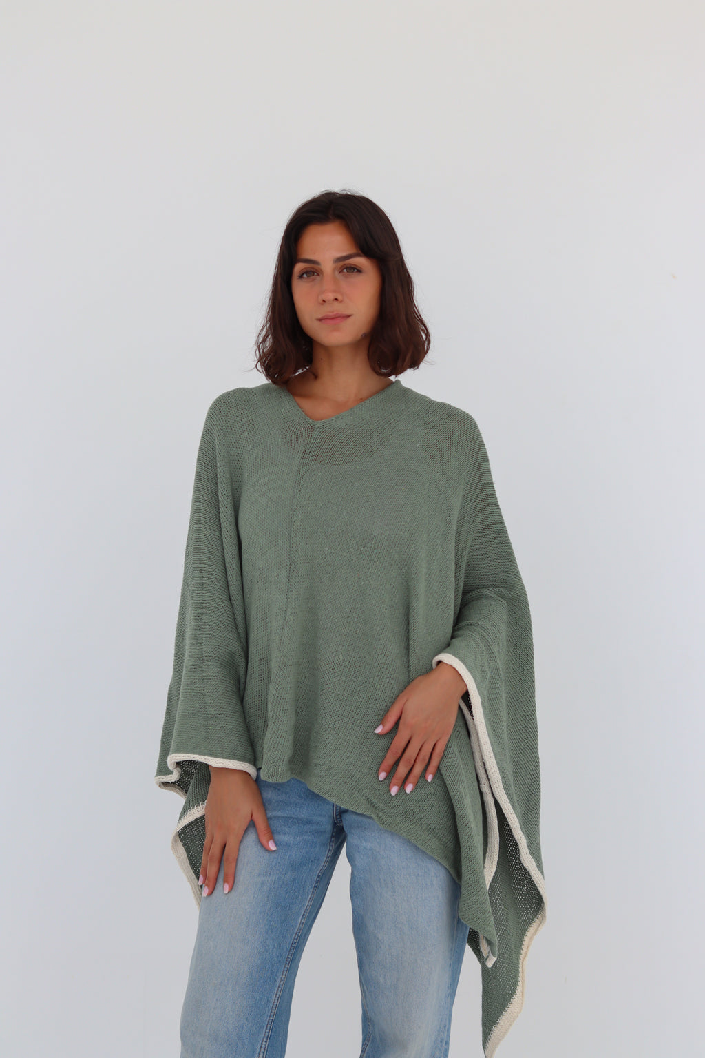 Seren Knit Cape in mint