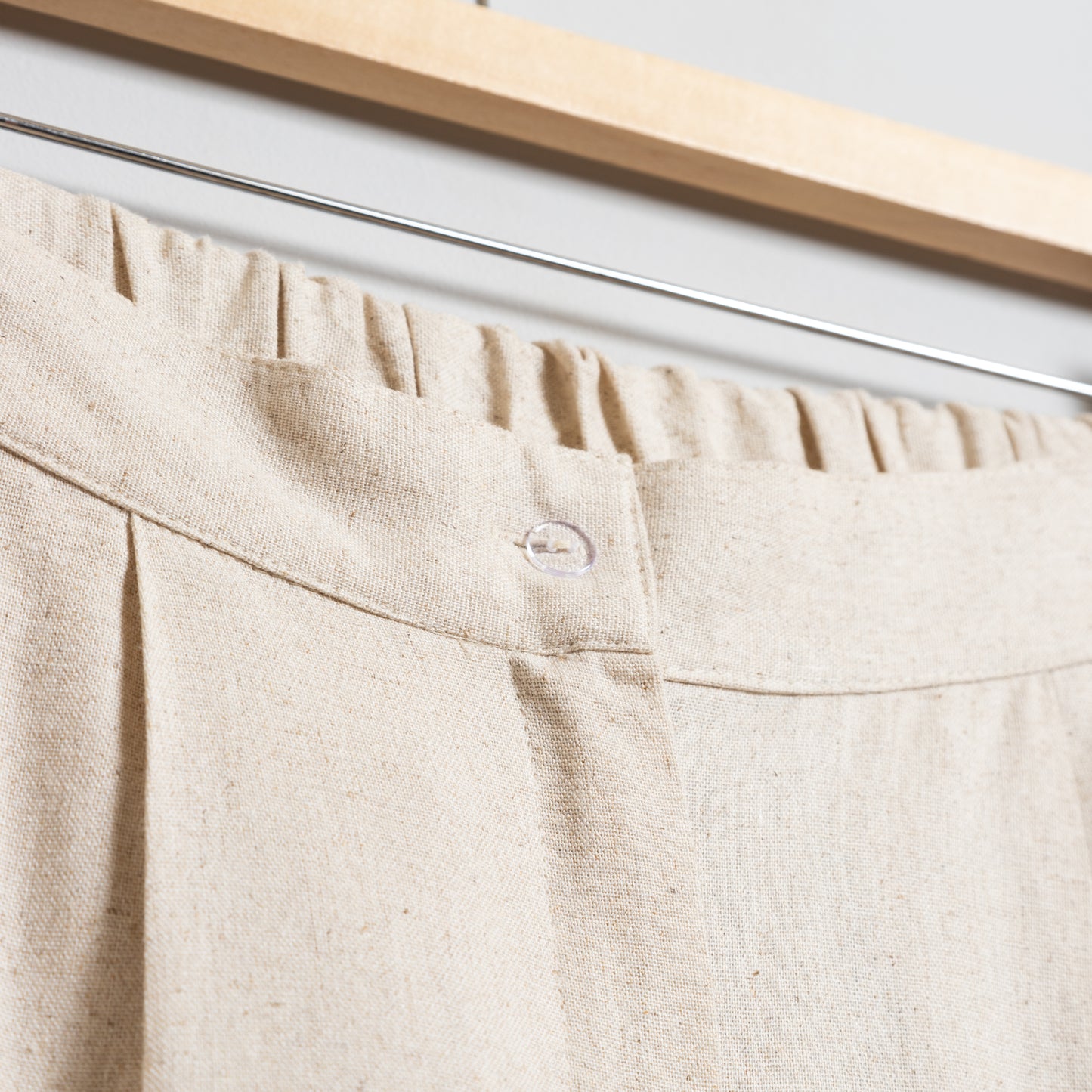 Lightweight linen pants