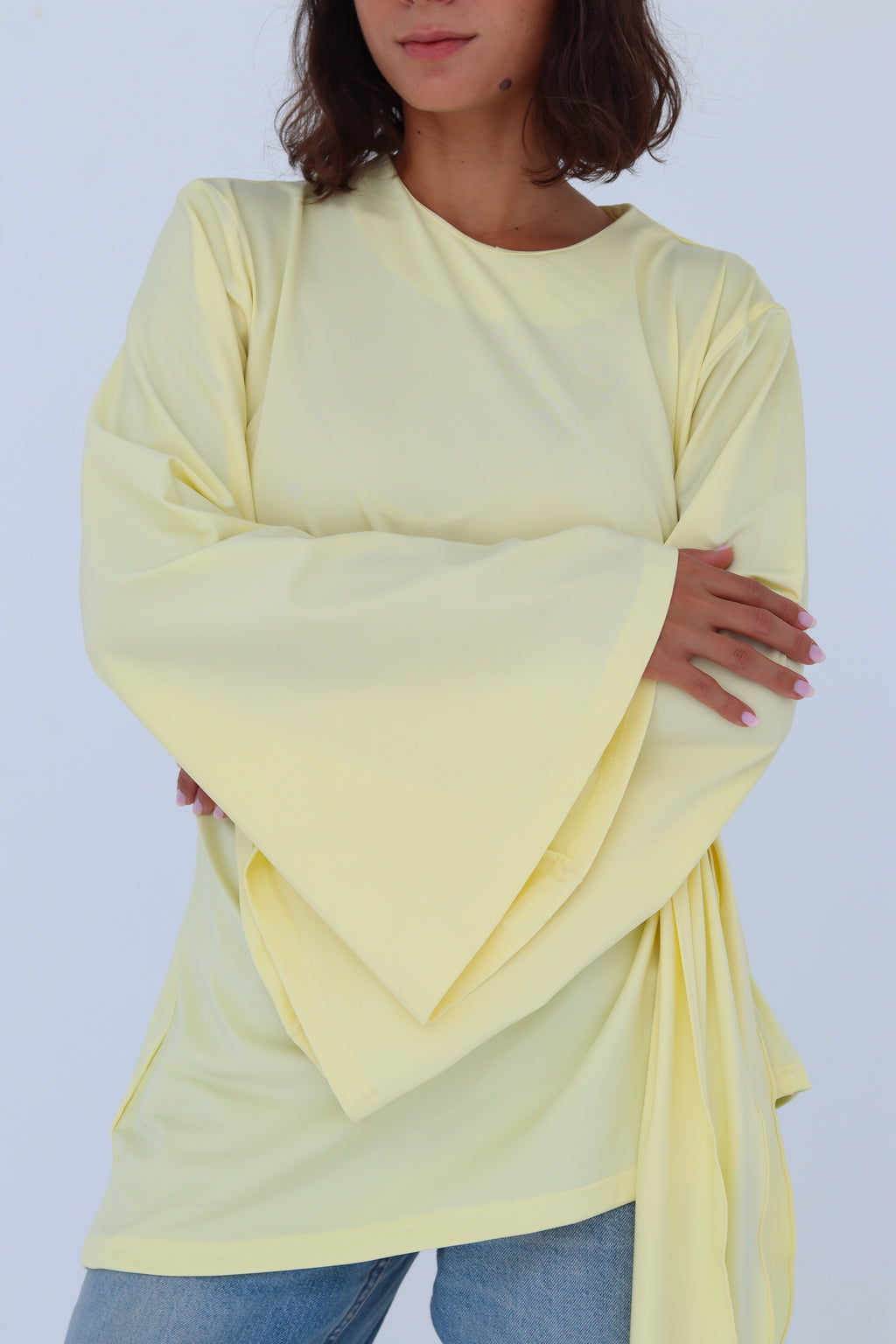 Mila Top in butter yellow