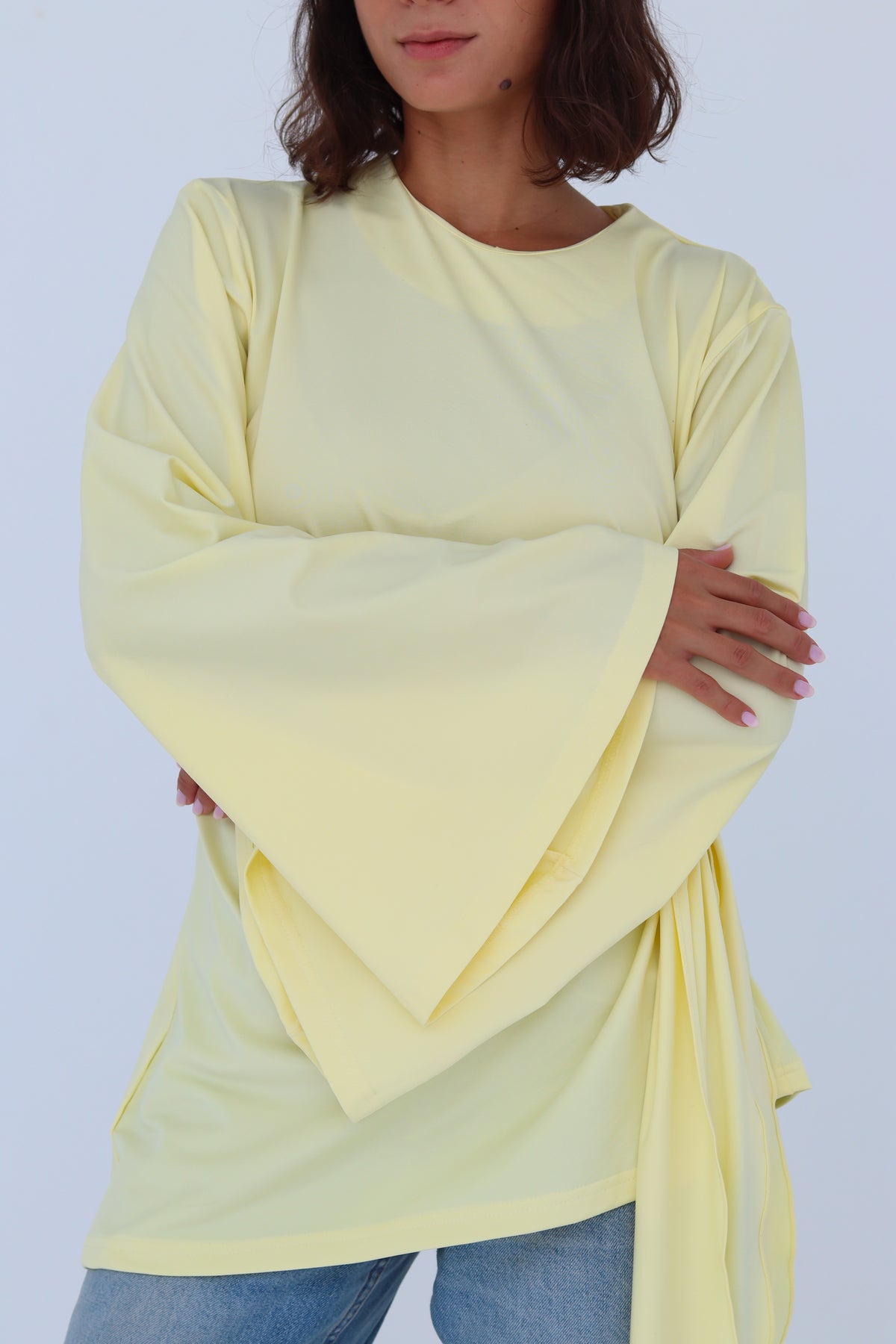 Mila Top in butter yellow